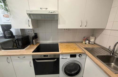 Laguna Beach Haven, WIFI, swimming pools, beach a few steps away, shops - Foto 13