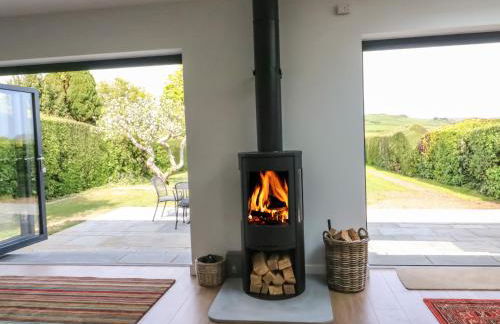 Shipton Hill View - Photo 5