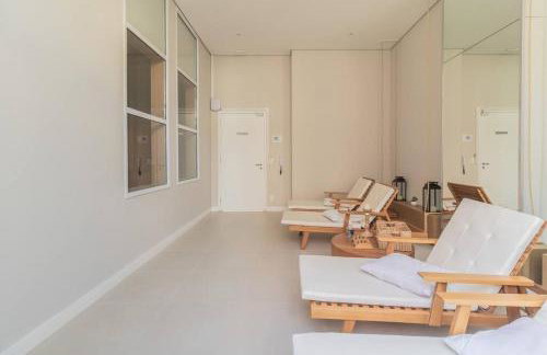 Flat surpreendente 5 pessoas em condomínio moderno 02 suites climatizados - Foto 14