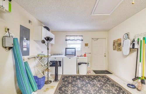 Home in The Villages with Lanai and Private Hot Tub! - Foto 20