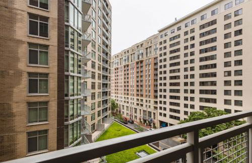 Blueground Bethesda roof pool nr food metro WDC-916 - Foto 7