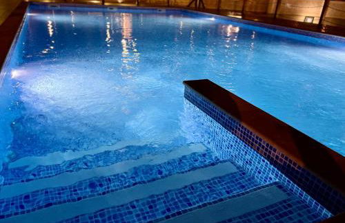 McRamé Design Apt Sea View, Beachfront, Swimming Pool, 2BDR, 2BAR, 6 pax, Praia da Rocha - Foto 5