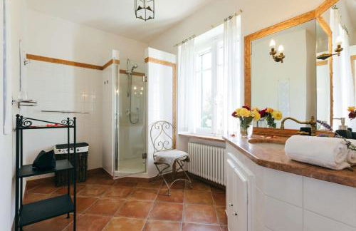 Luxe Villa, All Ensuites & Private Vineyard Views - Foto 28