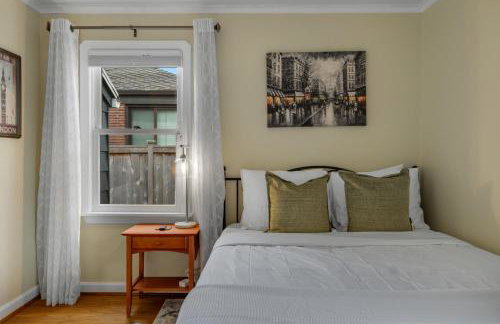 3 BR Loyal Heights Charmer Patio and Lawn - Foto 20