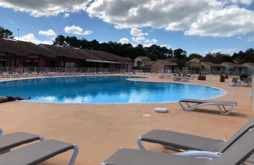 *Jolie maison proche plage et lac marin, avec piscine, tennis à Soustons Plage* - Foto 1