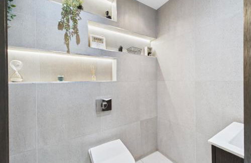 Stylish Mews House, Private Garden, Sleeps 4, Central Location - Foto 16