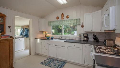 Summerland Stagecoach Cottage by Paradise Retreats - Foto 5