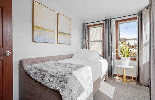 Renovated 5BR 2BA AC Quiet Retreat Home - Foto 25