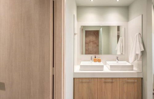 Smaragdi Luxury Jacuzzi Apartment Noho Premium Living - Foto 8