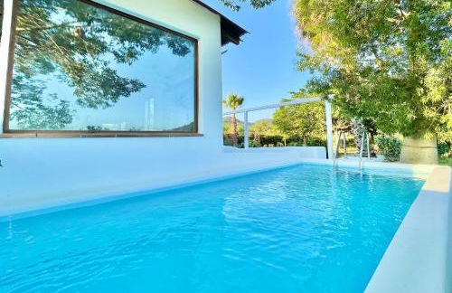 Villa Only Adults 2 Pax · Piscina Privada · A/C · WIFI · BBQ - Foto 27