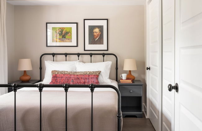 Mccreery by Avantstay Stylish Spacious Nashville Flat w Modern Design - Photo 21