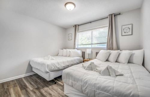 Fenced Yard Centrally Located-Parkway Village Pad - Foto 25