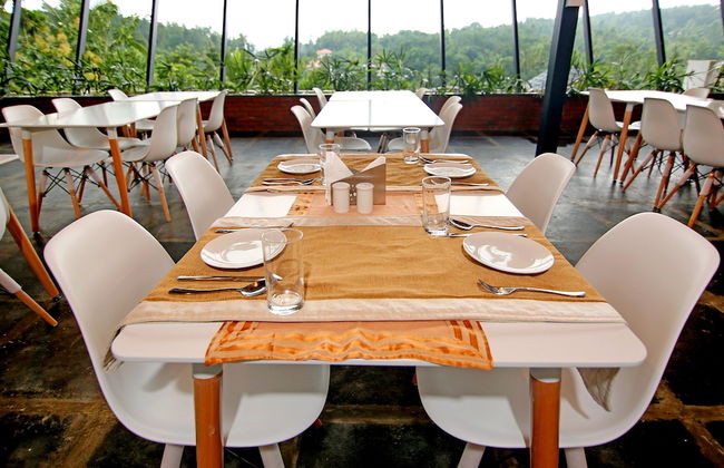 Le Villagio Resort & Domes - Photo 58