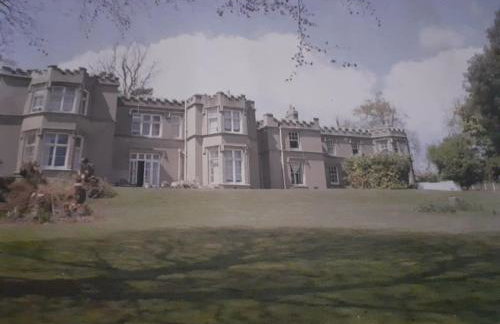 Home of author of the famous Jungle Book - Foto 1