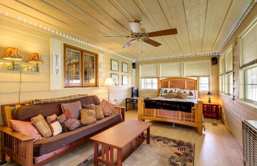 3 Mi to Ruby Falls The Downer House with Yard - Foto 17