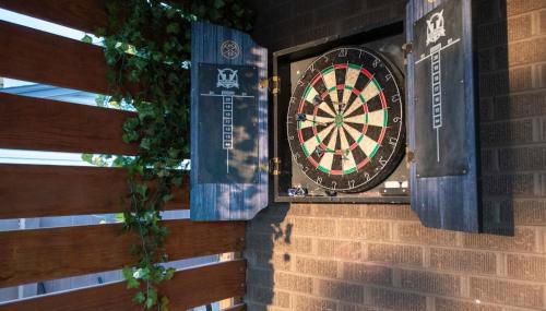 Spacious Retreat Patio, Games, and Quick to DEN - Foto 2