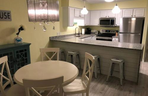 Newly Renovated Modern & Spacious Oceanview Condo - Foto 1