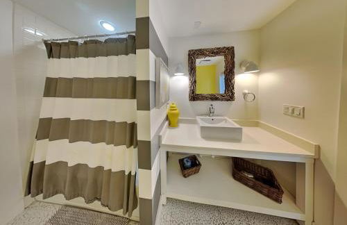 Ocean Shore by Distinctive Beach Rentals - Photo 87