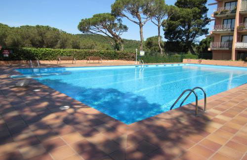 Los Pinos Apartament per 4 persones amb piscina comunitària a l'urbanització Los Pinos - Foto 7