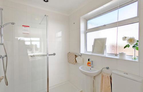 11 Shorecroft, Aldwick - Photo 18