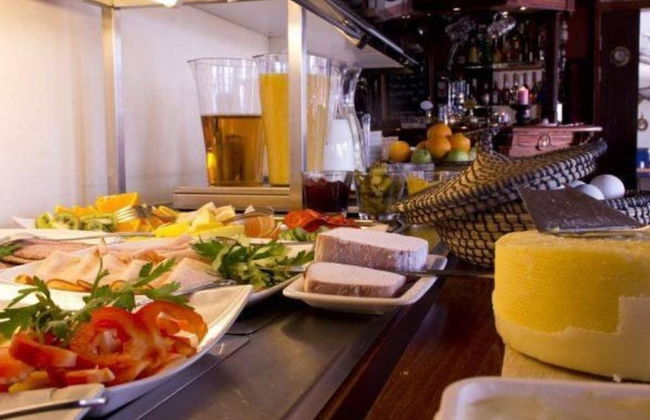 Inviting Vacation Home With Breakfast - Foto 8