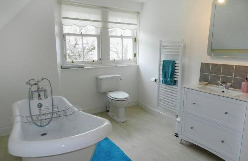 Craegard House - Photo 14