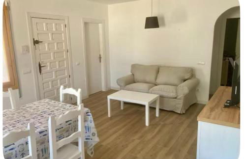 Casa con piscina y barbacoa - Foto 10