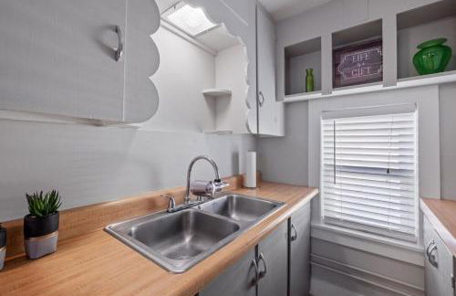 Bright Modern Open Layout 2nd Flr Short to MidTerm - Foto 11