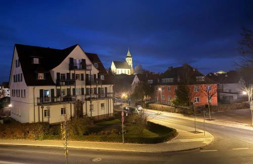 Homefeld Suite - Elegante und moderne Ferienwohnung zentral in Hünfeld bei Fulda mit Küche, kostenlosem Parkplatz und WLAN - Foto 2