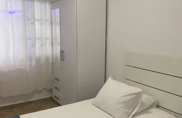 Villa LiLo Private House with Heated Pool - Foto 16