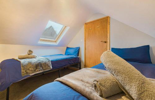 Adorable quirky country cottage - Foto 25