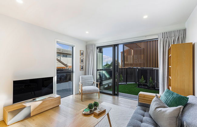 Modern 2BR Townhouse in Mission Bay I Zodiak Stays - Photo 7