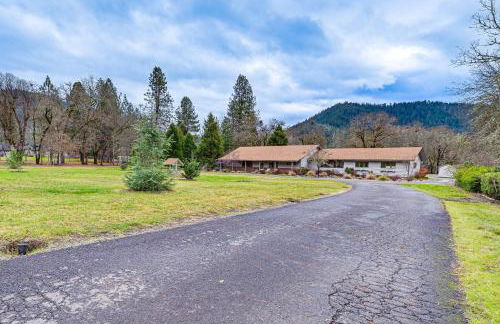 Fishing and Rafting Retreat 7 Mi to Rogue River! - Foto 28