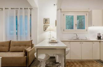 Chrisi Holiday Home - 500 sqm Private Gardens & Nature View - 300m by the sea - Photo 51