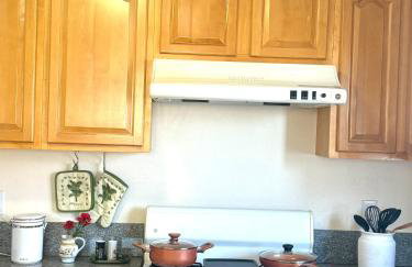 Spacious 3BR 3BA Home ,Sleep 9,3 Car Garage Garden Near DTLA Pasadena Hollywood - Foto 17