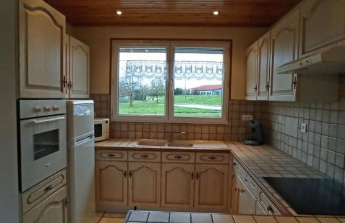 Gîte idéal pour cure thermale, proche port de plaisance, terrasse et grand terrain. - FR-1-589-69 - Foto 12