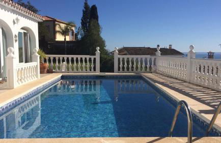 Villa with Private Pool and Gorgeous View - Photo 16