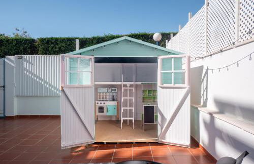 Family Fairways I Spacious 4-Bedroom Townhouse Near Beach & Golf, Estepona - Photo 3