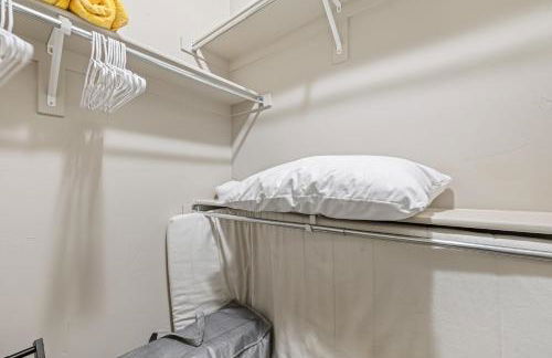 Bee Chic in SoJo w/hot tub+gym+local ski slopes - Foto 41