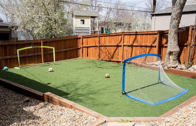 Time Capsule Tudor A Modern Family Getaway - Photo 29