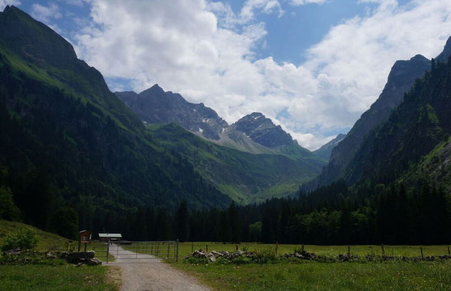 Bader Modern Retreat - Foto 10