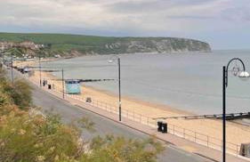 Swanage Bay Coastal Apartment - Photo 28