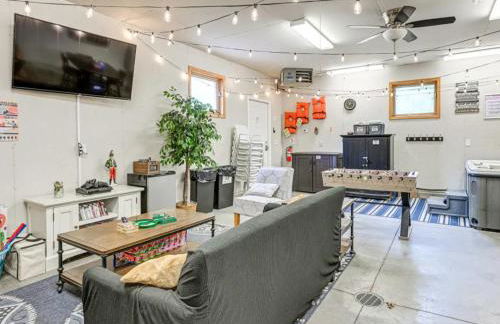 Family-Friendly Cabin Getaway On Castle Rock Lake Space to Relax & Play - Foto 13