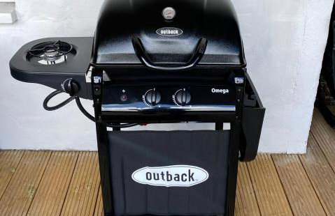 Unique Orchard Lodge for couples with hot tub - Photo 12