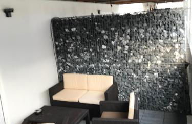 Einliegerwohnung mit Terrasse - Foto 3