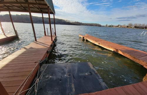 Log Home Hot Tub Retreat, Kayaks - Photo 13