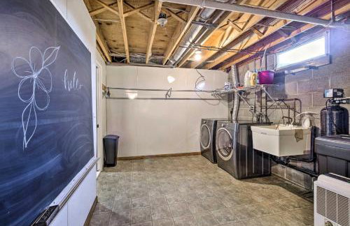 Spacious Massillon Log Cabin with Fire Pit! - Foto 15