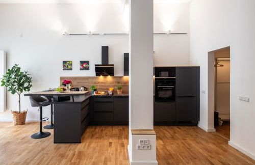 NEU! City-Loft-Apartment im Goethe Palais I 5P I Lift I Parkplatz I Zentrum I Helios - Photo 20