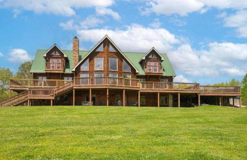 Secluded 18-Acres with Pool Hot Tub Pool Table - Foto 1