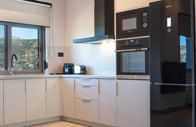 Panorama Luxury Suites - Photo 23